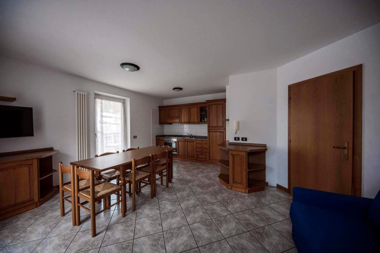 Monroc Apartments Commezzadura Bagian luar foto